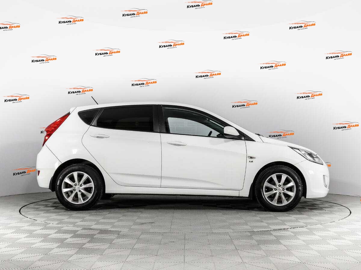 Hyundai Solaris 2014 года с пробегом. Фото: #3