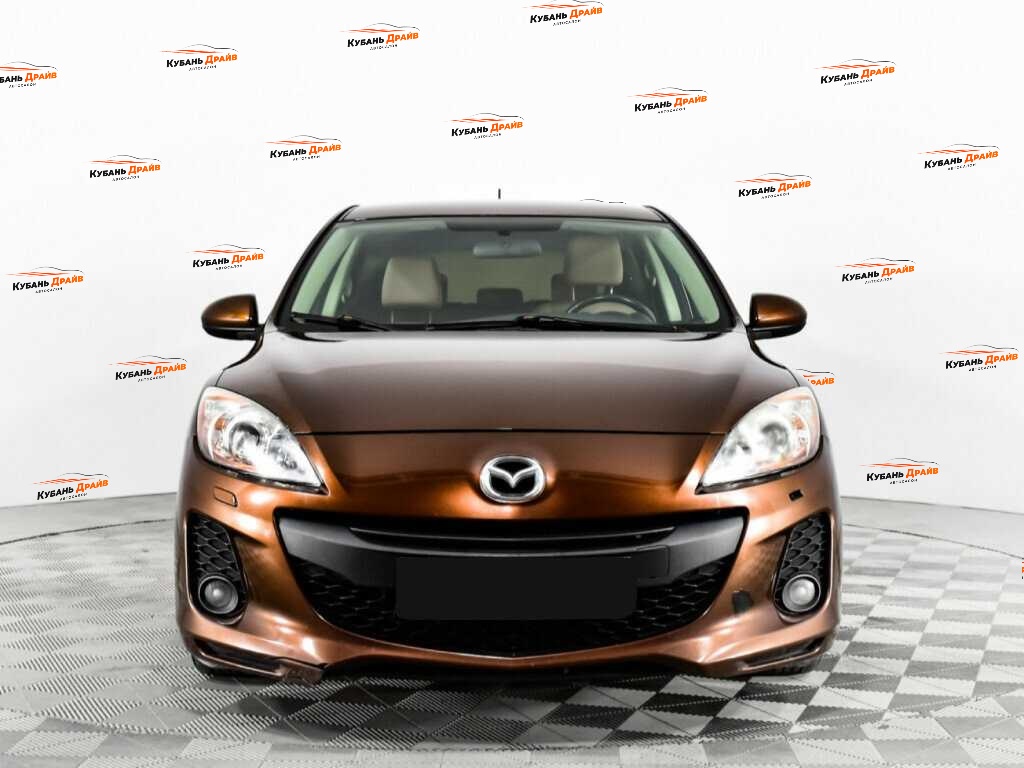 Mazda 3 2012 года с пробегом. Фото: #1