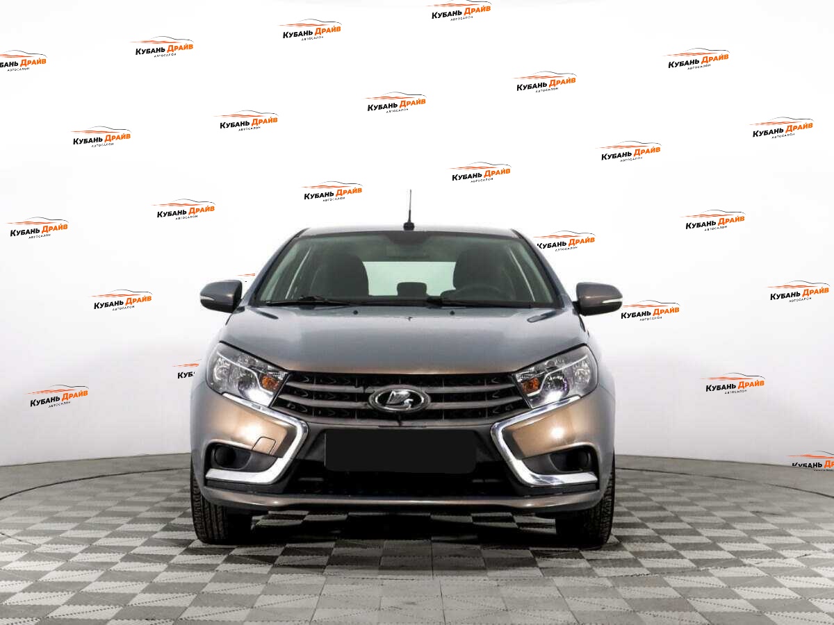 Lada (ВАЗ) Vesta 2016 года с пробегом. Фото: #1