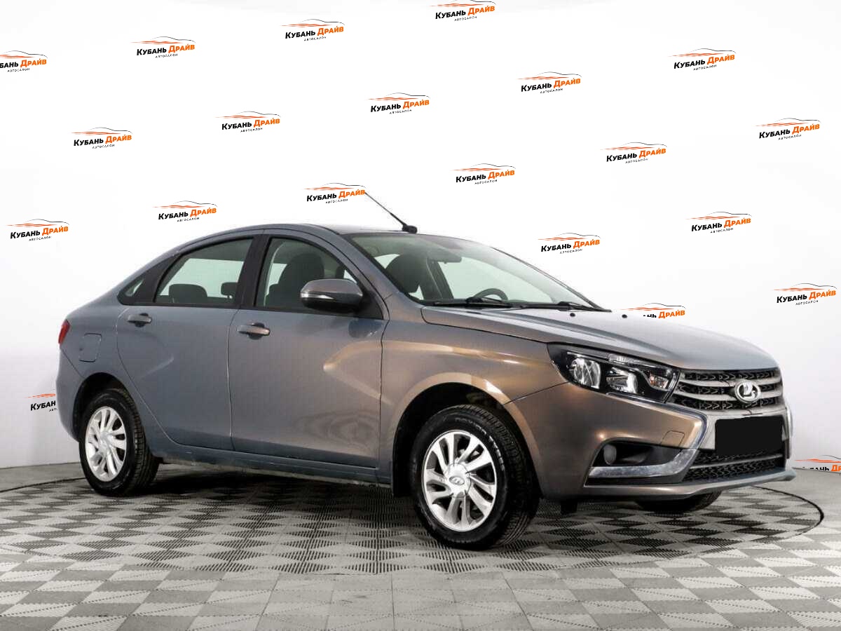 Lada (ВАЗ) Vesta 2016 года с пробегом. Фото: #2