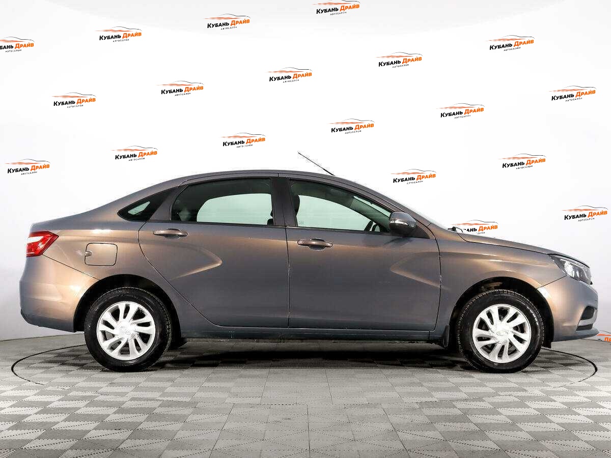 Lada (ВАЗ) Vesta 2016 года с пробегом. Фото: #3