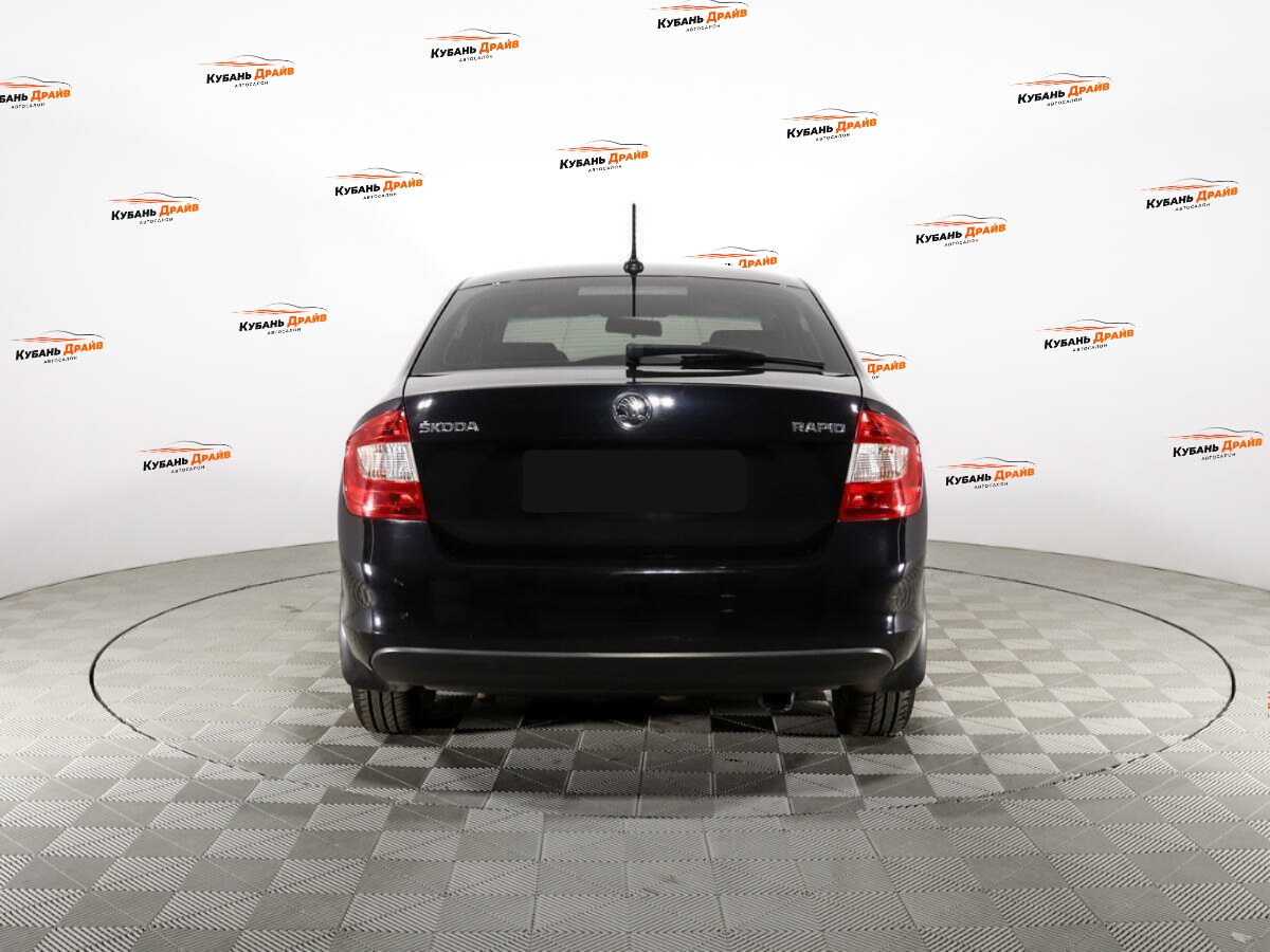 Skoda Rapid 2017 года с пробегом. Фото: #6