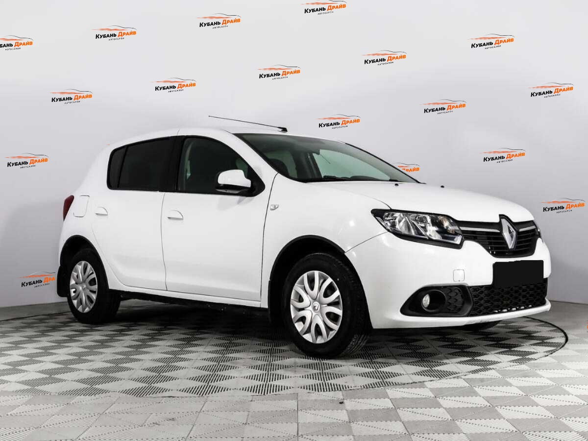 Renault Sandero 2017 года с пробегом. Фото: #2