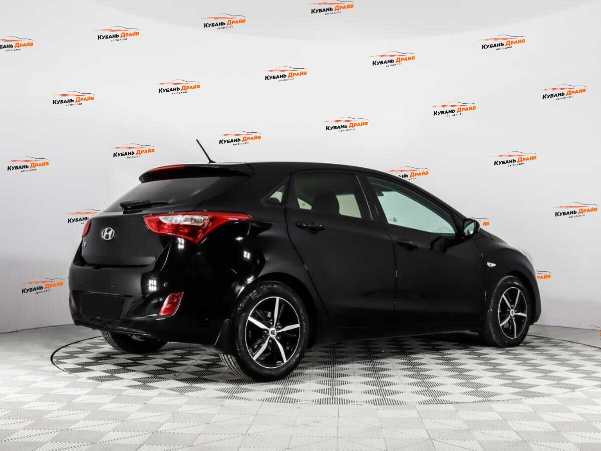 Hyundai i30 2013 года с пробегом. Фото: #4