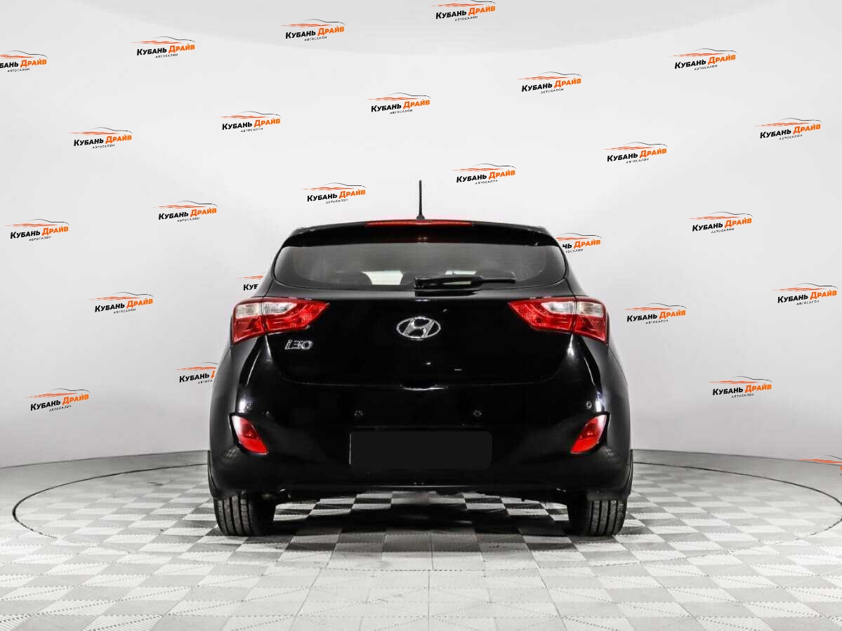 Hyundai i30 2013 года с пробегом. Фото: #5