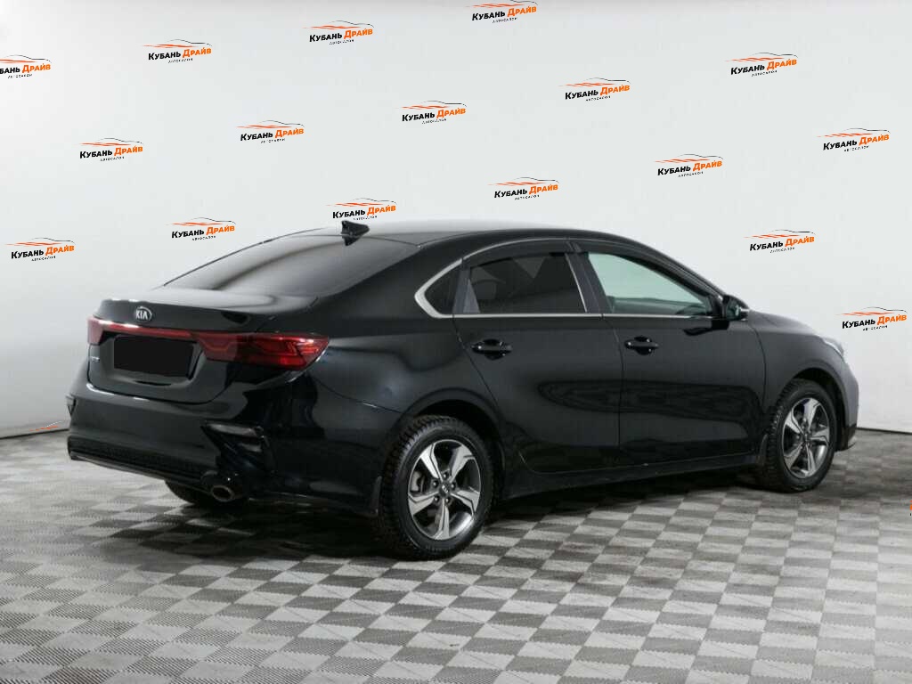 Kia Cerato 2019 года с пробегом. Фото: #3
