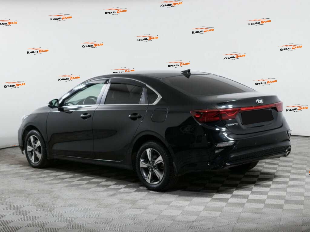Kia Cerato 2019 года с пробегом. Фото: #5