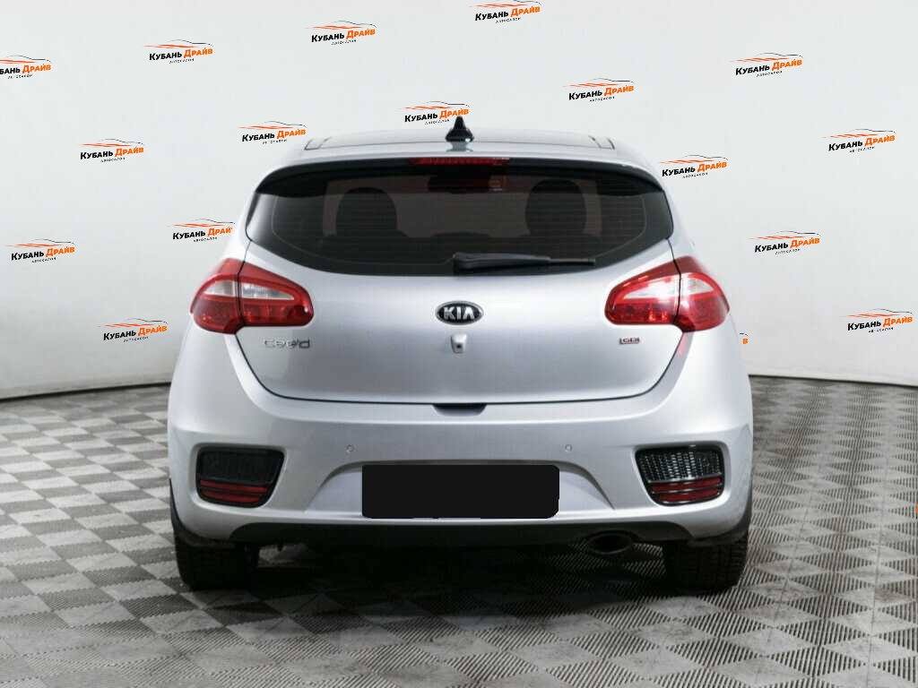 Kia Ceed 2018 года с пробегом. Фото: #4
