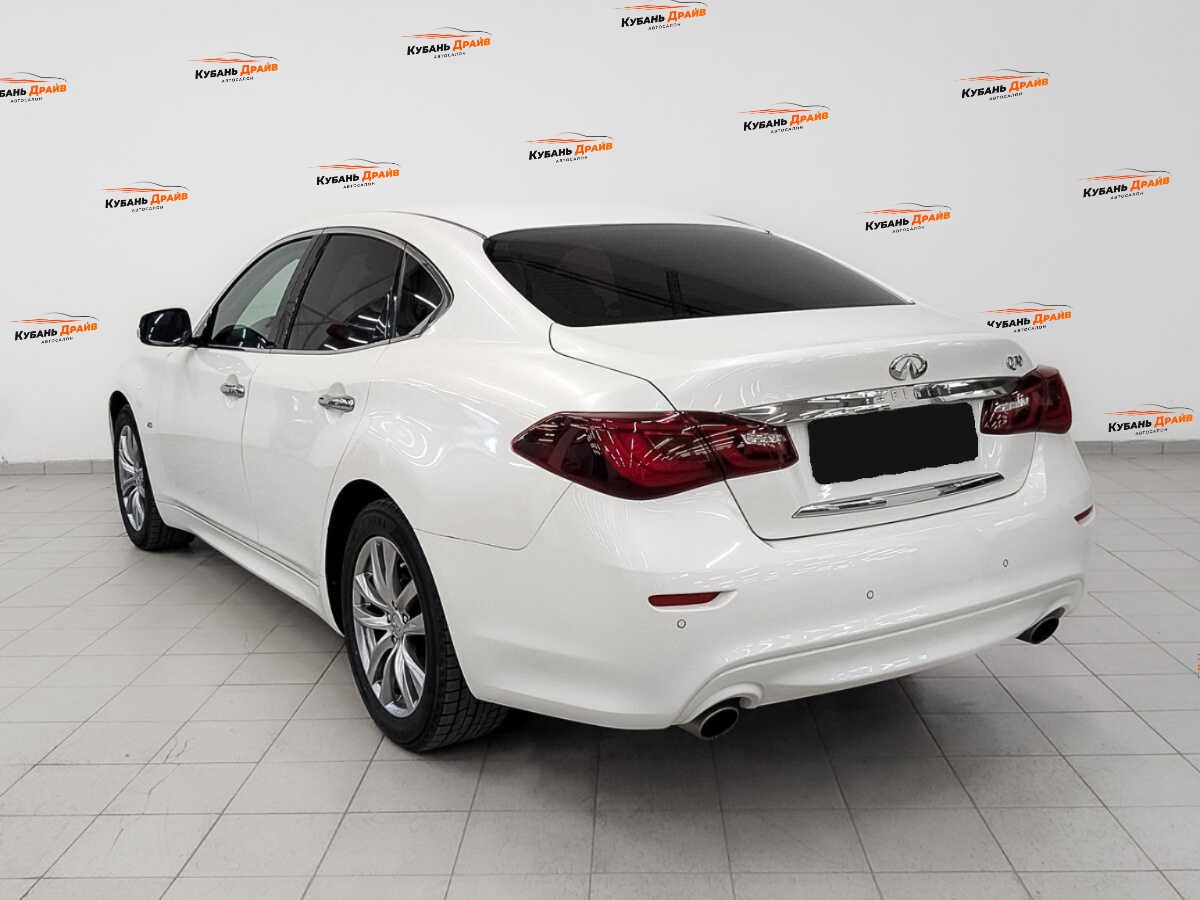 Infiniti Q70 2016 года с пробегом. Фото: #6