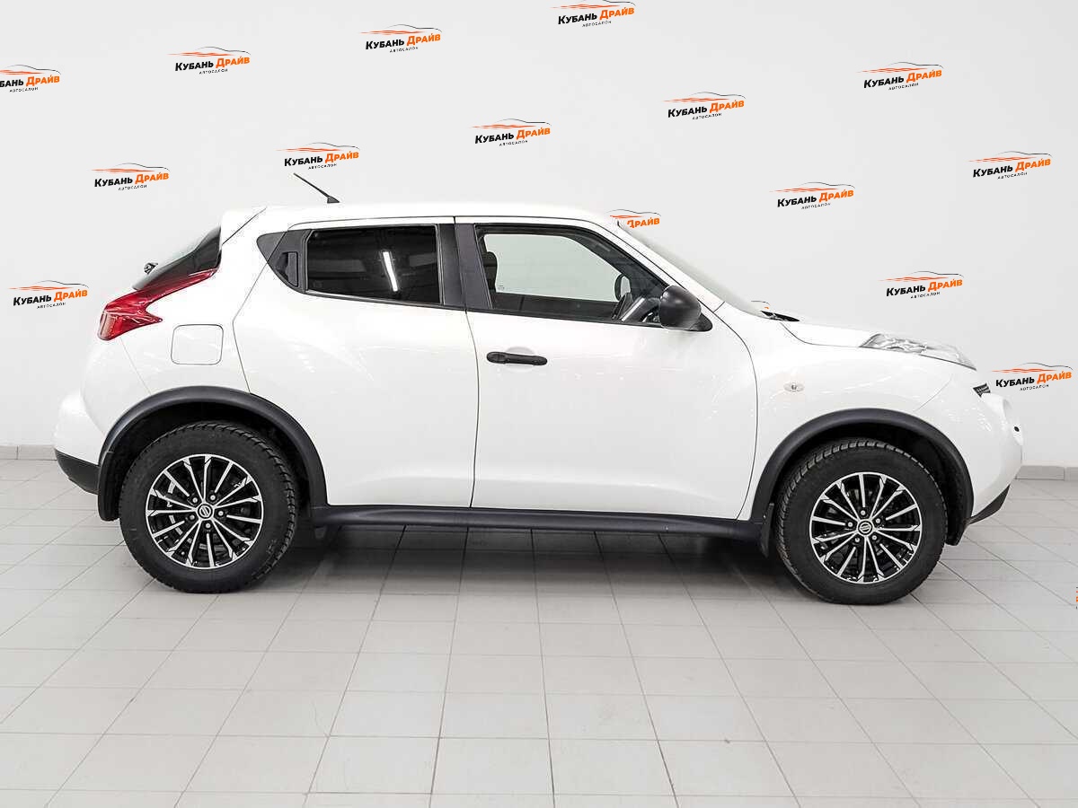 Nissan Juke 2014 года с пробегом. Фото: #3