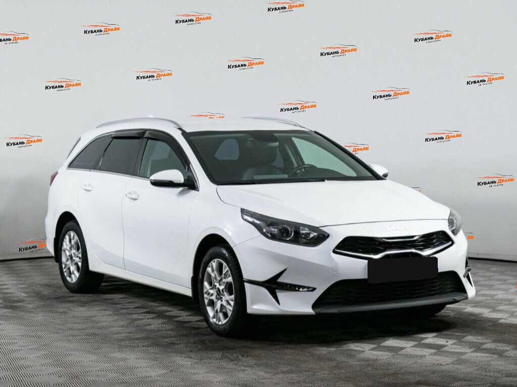Kia Ceed 2022 года с пробегом. Фото: #2
