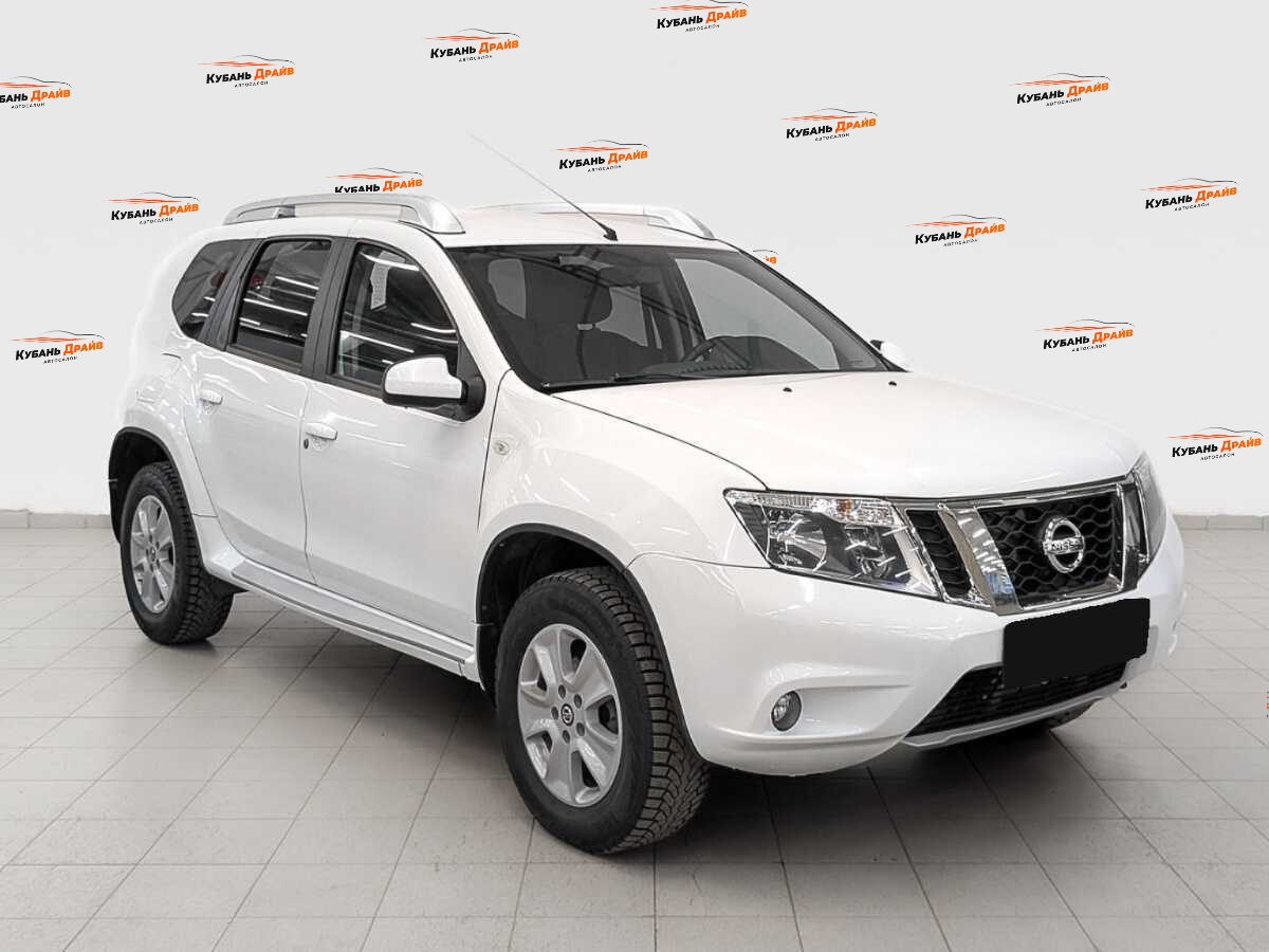 Nissan Terrano 2019 года с пробегом. Фото: #2