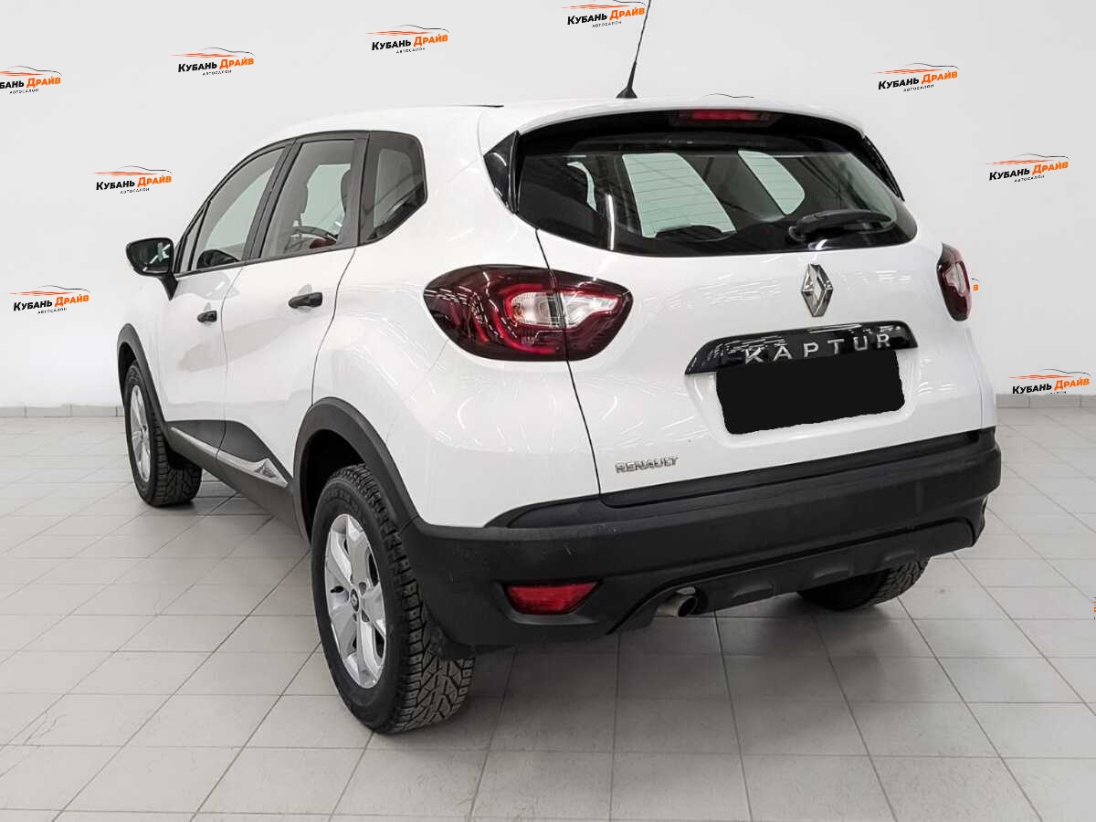 Renault Kaptur 2018 года с пробегом. Фото: #6