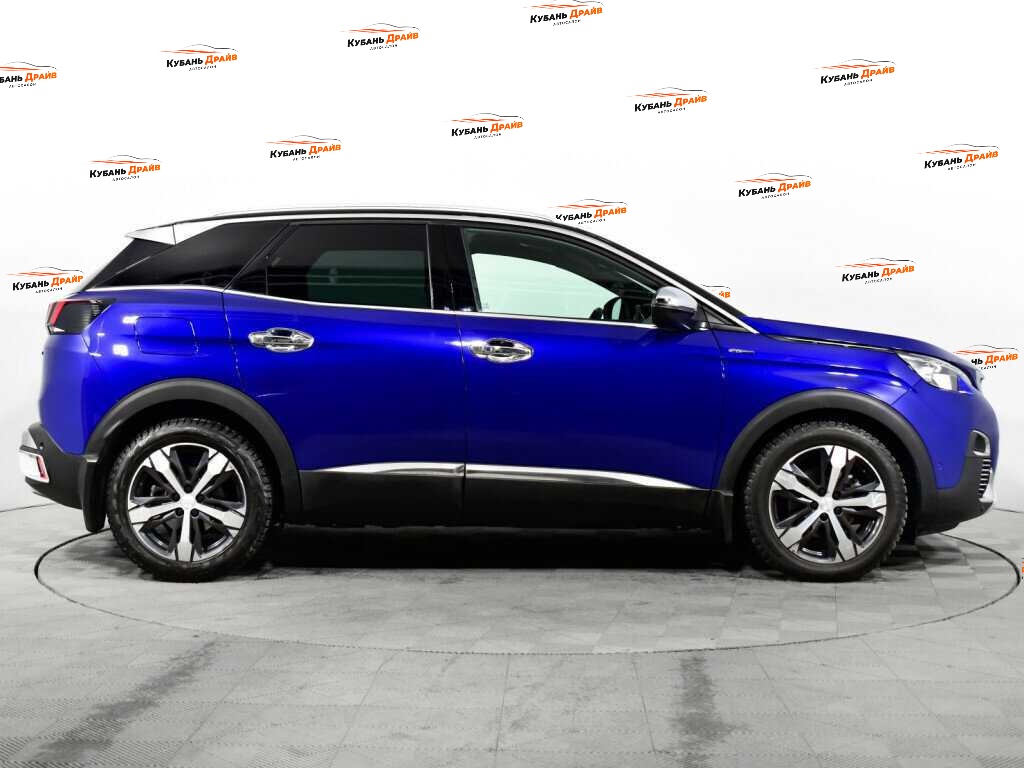 Peugeot 3008 2017 года с пробегом. Фото: #3
