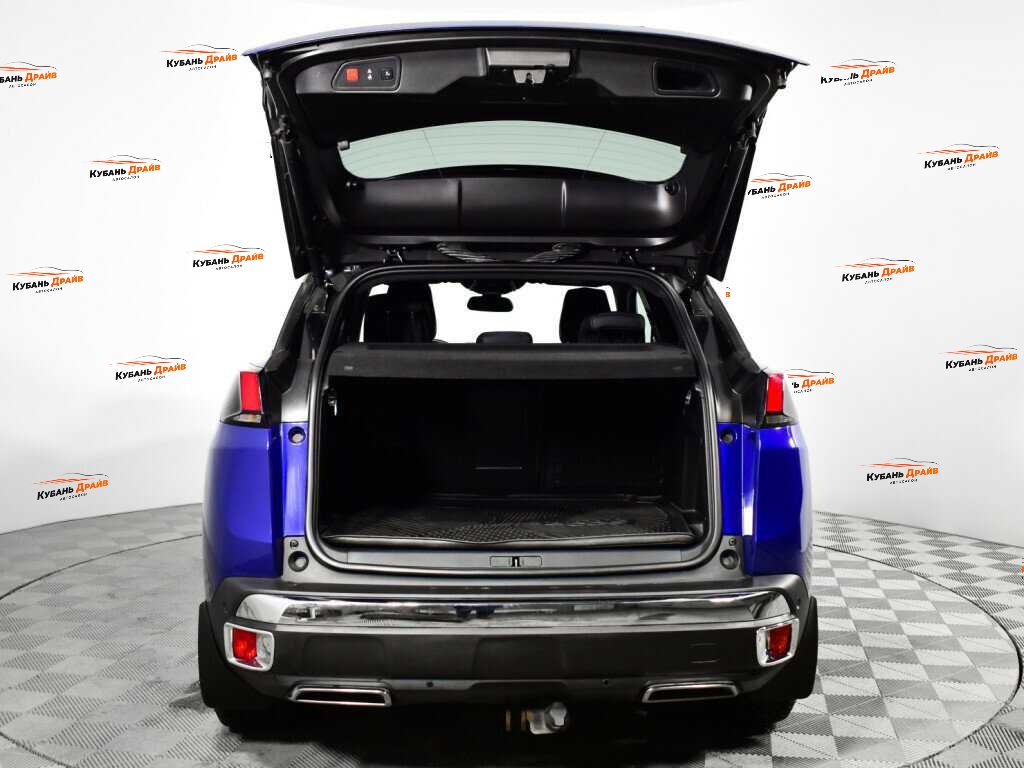 Peugeot 3008 2017 года с пробегом. Фото: #17