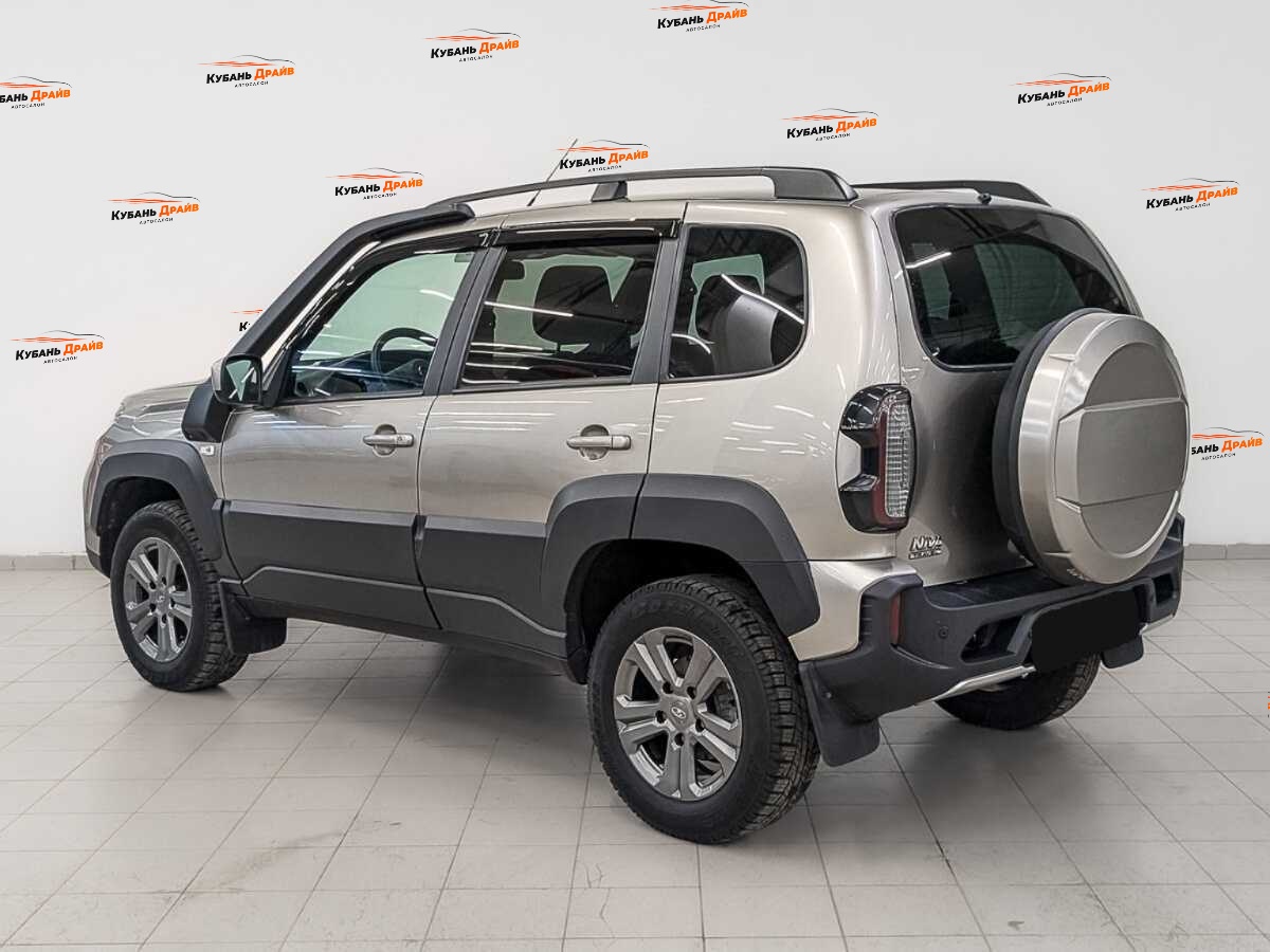 Lada (ВАЗ) Niva 2021 года с пробегом. Фото: #6