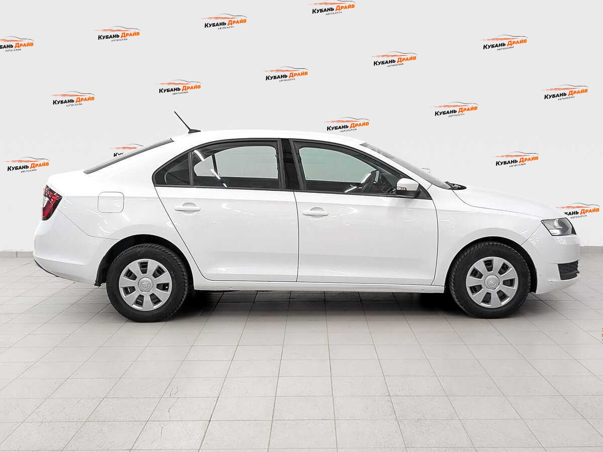 Skoda Rapid 2017 года с пробегом. Фото: #3