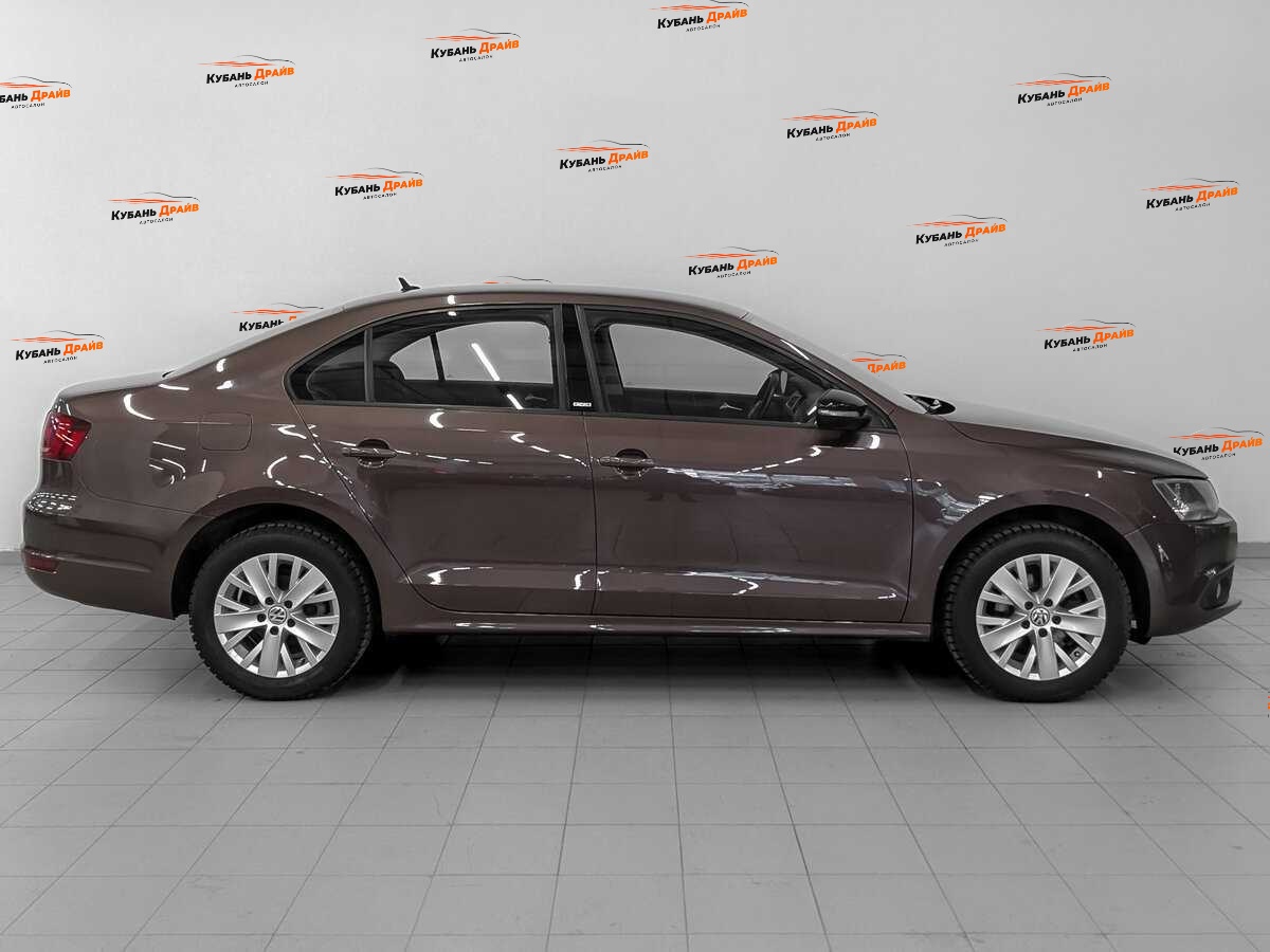 Volkswagen Jetta 2014 года с пробегом. Фото: #3