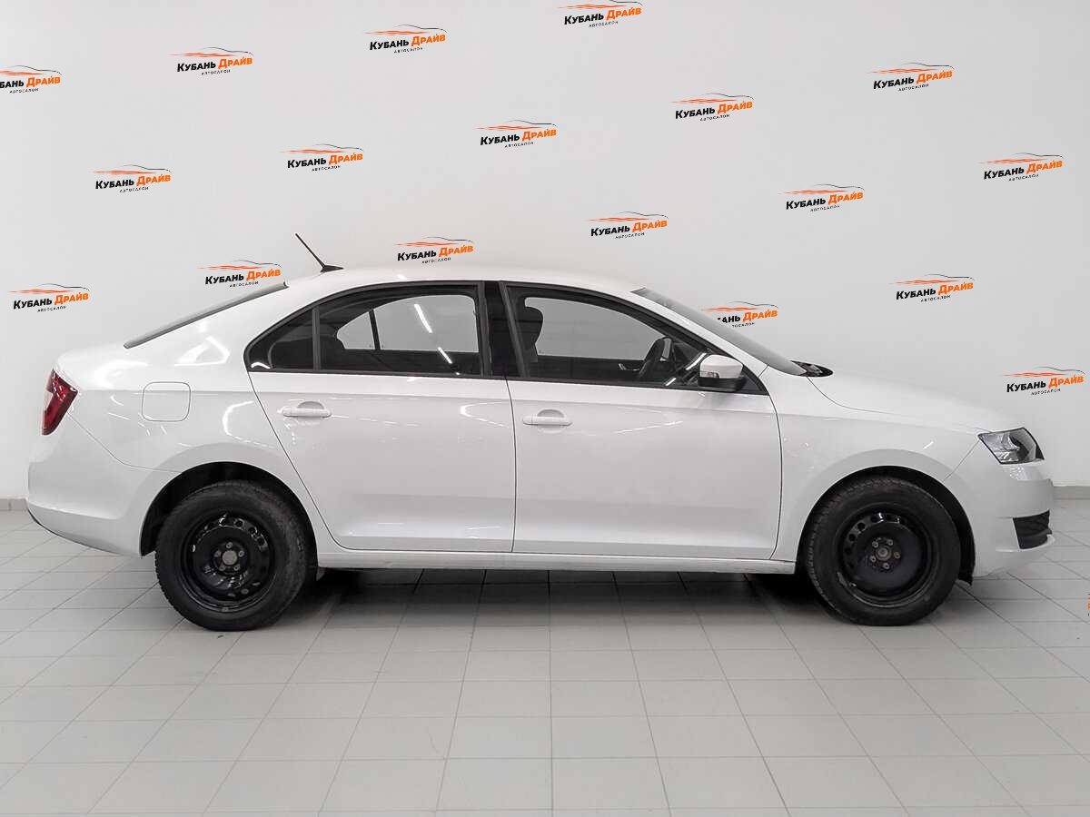 Skoda Rapid 2017 года с пробегом. Фото: #3