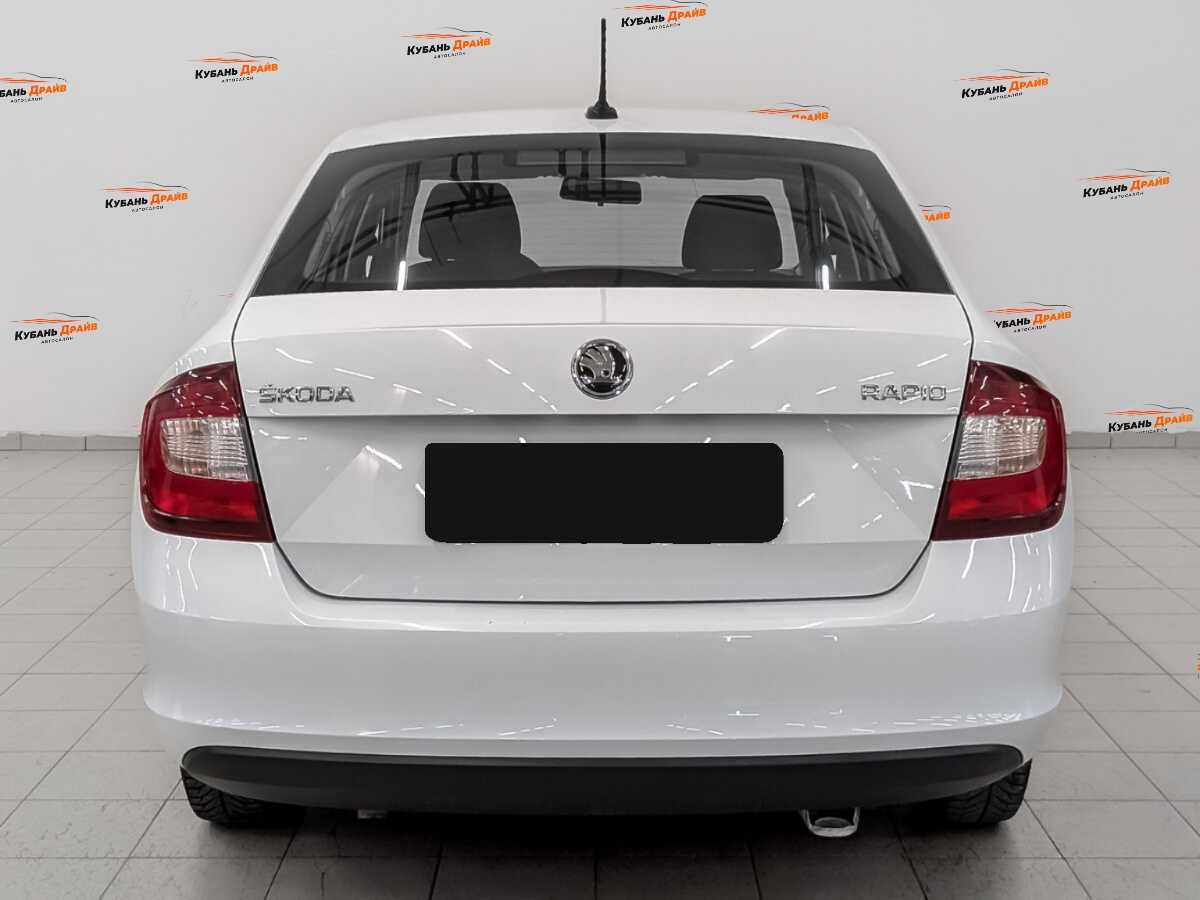 Skoda Rapid 2017 года с пробегом. Фото: #5