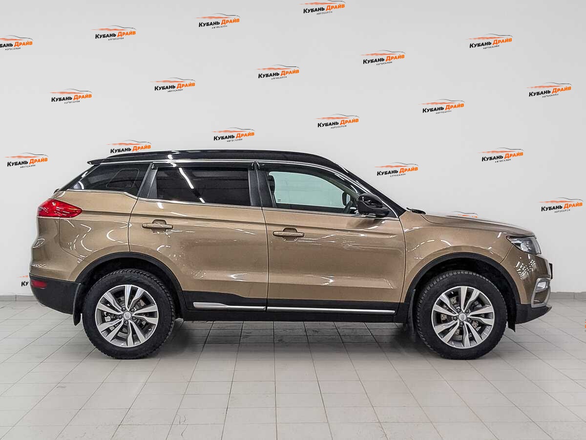 Geely Atlas 2019 года с пробегом. Фото: #3