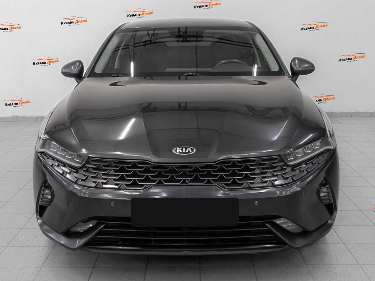 Kia K5 2021 года с пробегом. Фото: #1
