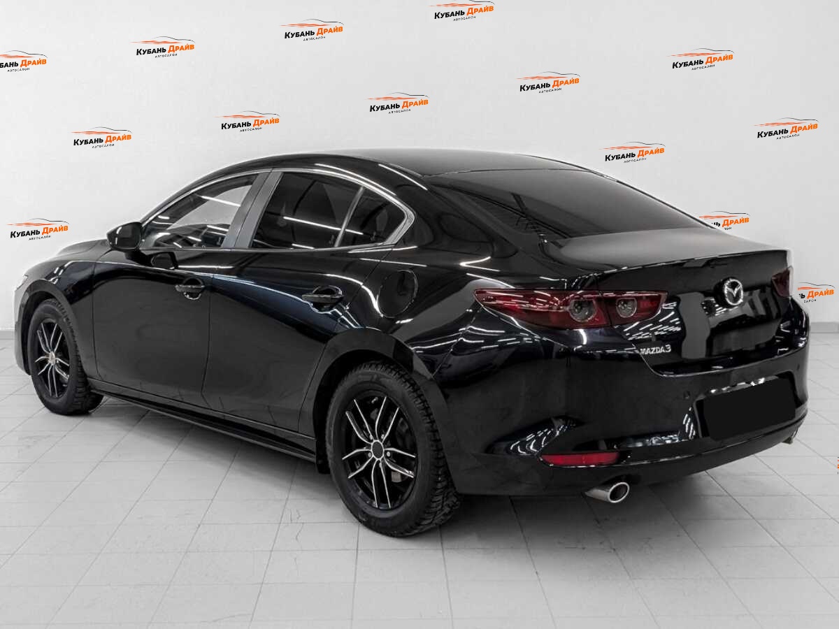 Mazda 3 2019 года с пробегом. Фото: #6