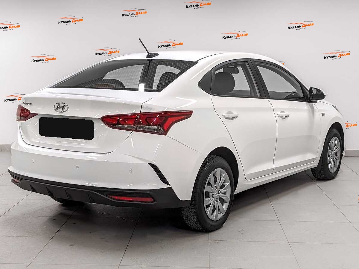 Hyundai Solaris 2021 года с пробегом. Фото: #4