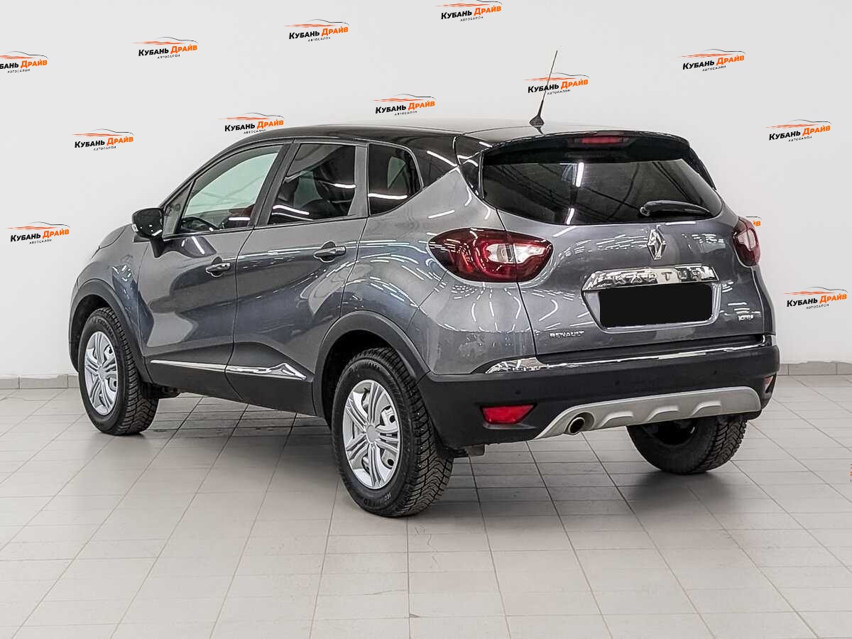 Renault Kaptur 2017 года с пробегом. Фото: #6