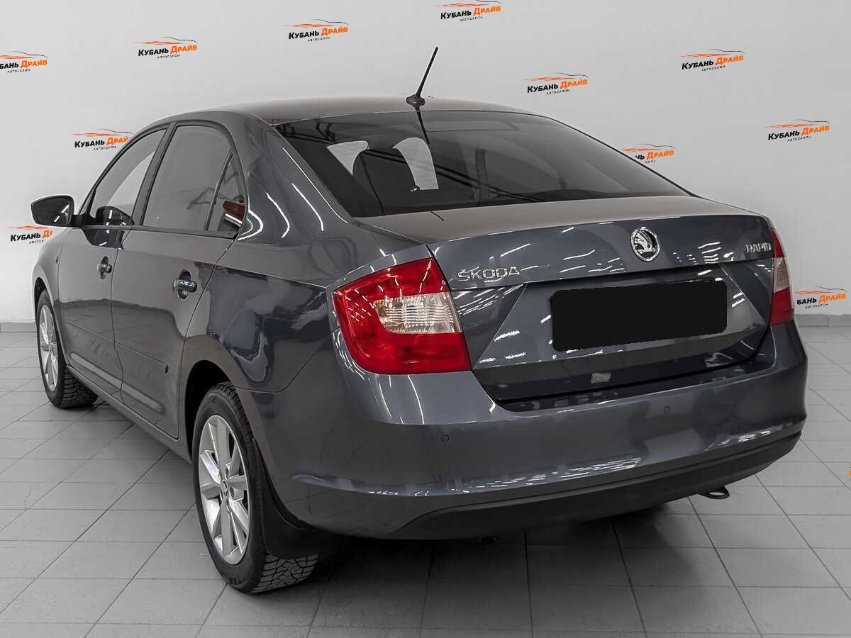 Skoda Rapid 2016 года с пробегом. Фото: #6