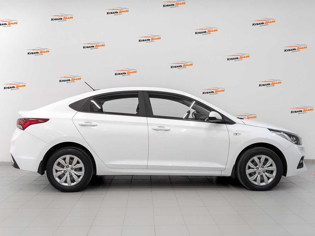 Hyundai Solaris 2017 года с пробегом. Фото: #3