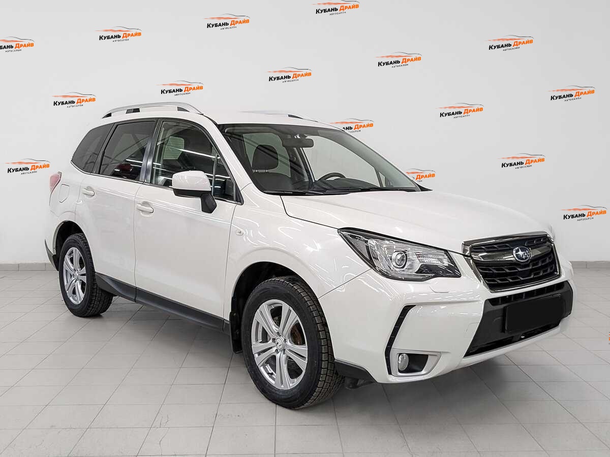 Subaru Forester 2018 года с пробегом. Фото: #2