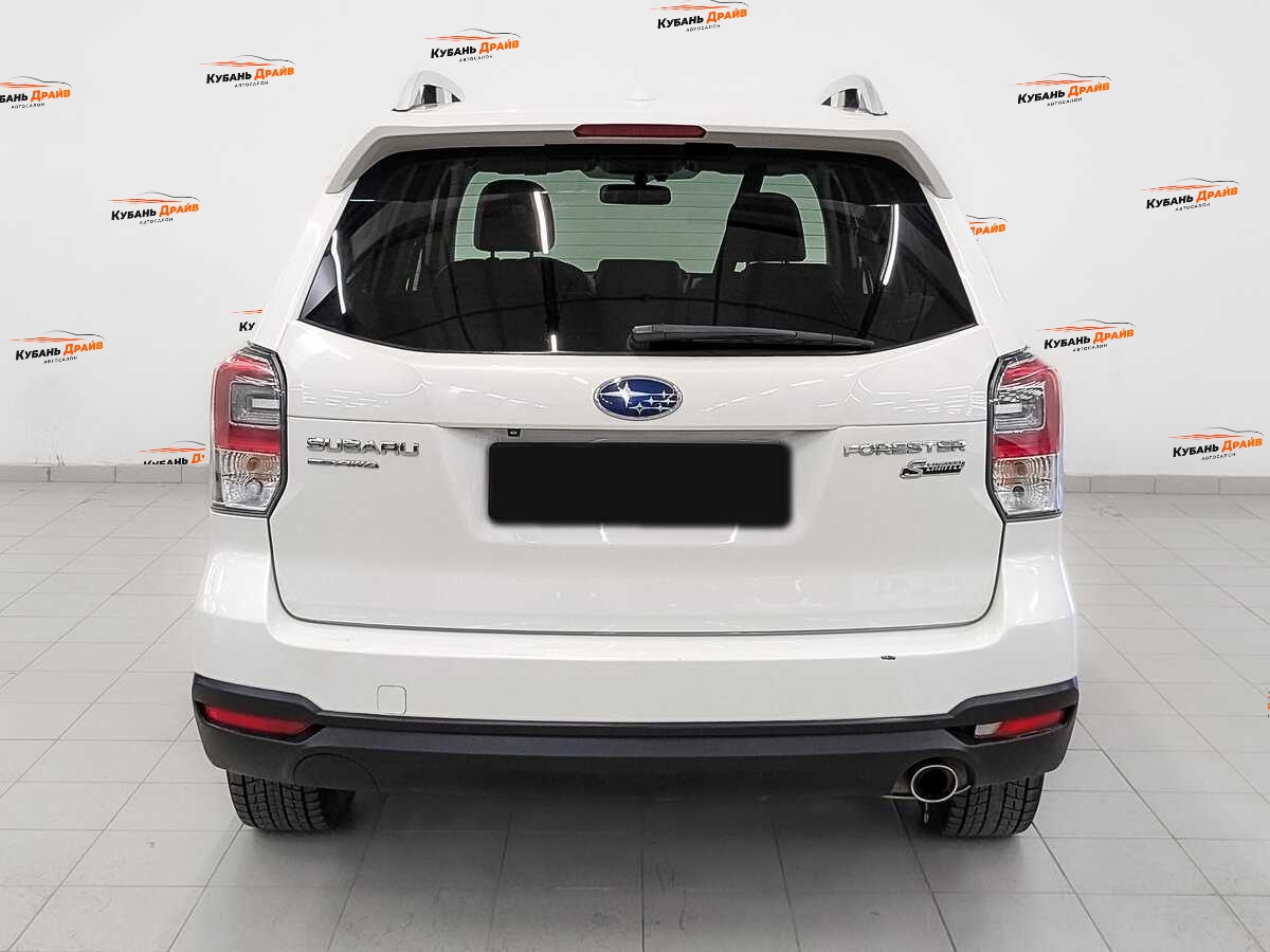 Subaru Forester 2018 года с пробегом. Фото: #5