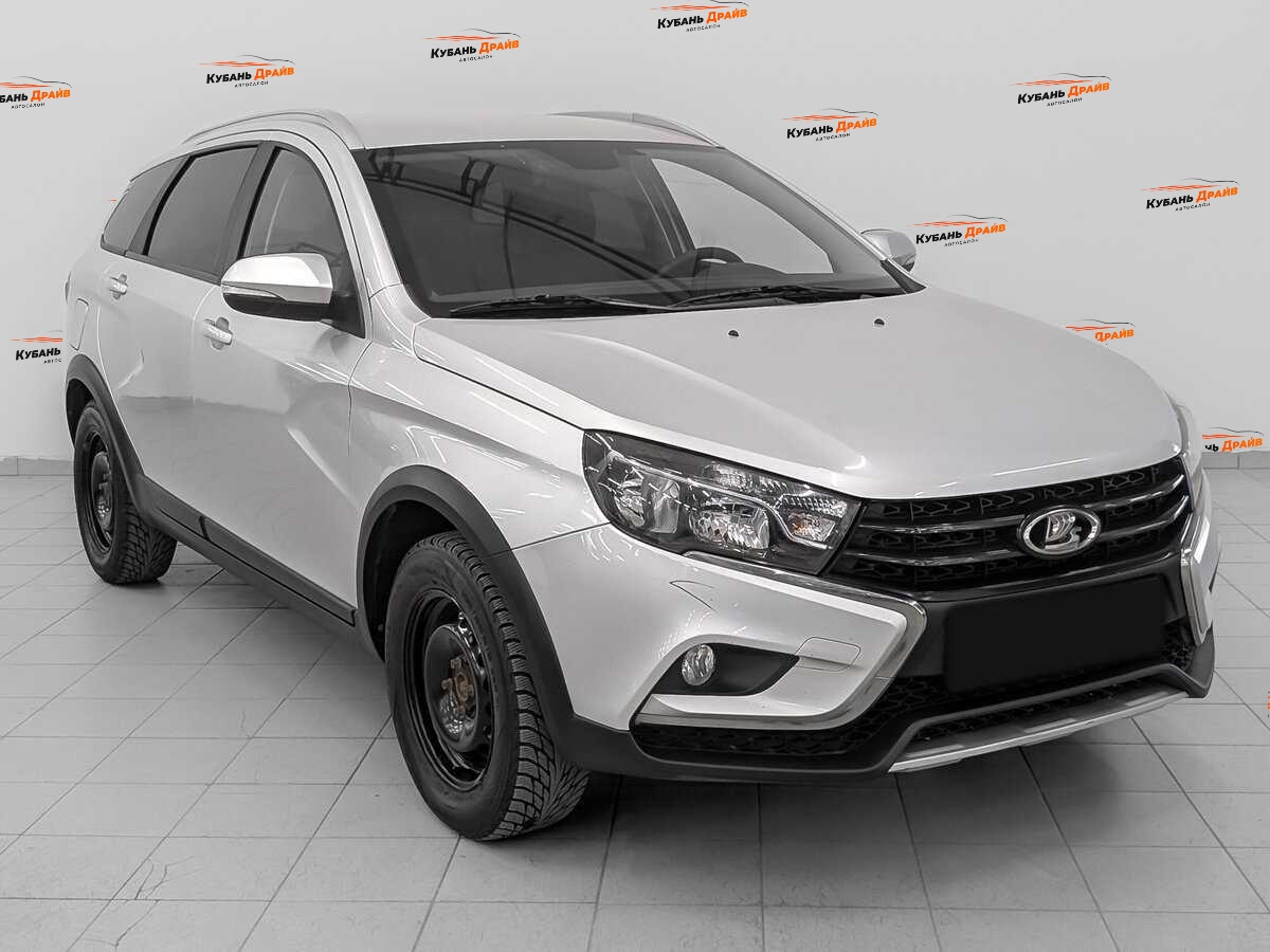 Lada (ВАЗ) Vesta 2019 года с пробегом. Фото: #2