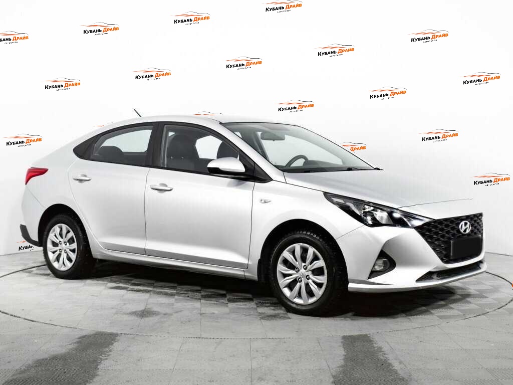 Hyundai Solaris 2021 года с пробегом. Фото: #2