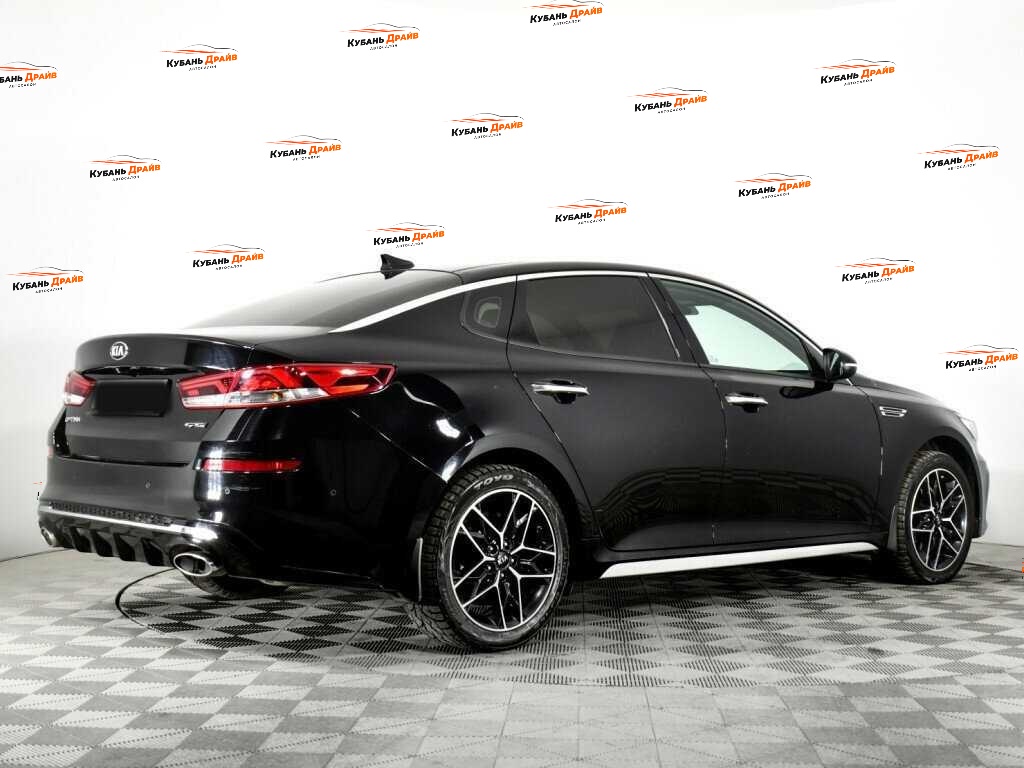 Kia Optima 2018 года с пробегом. Фото: #3