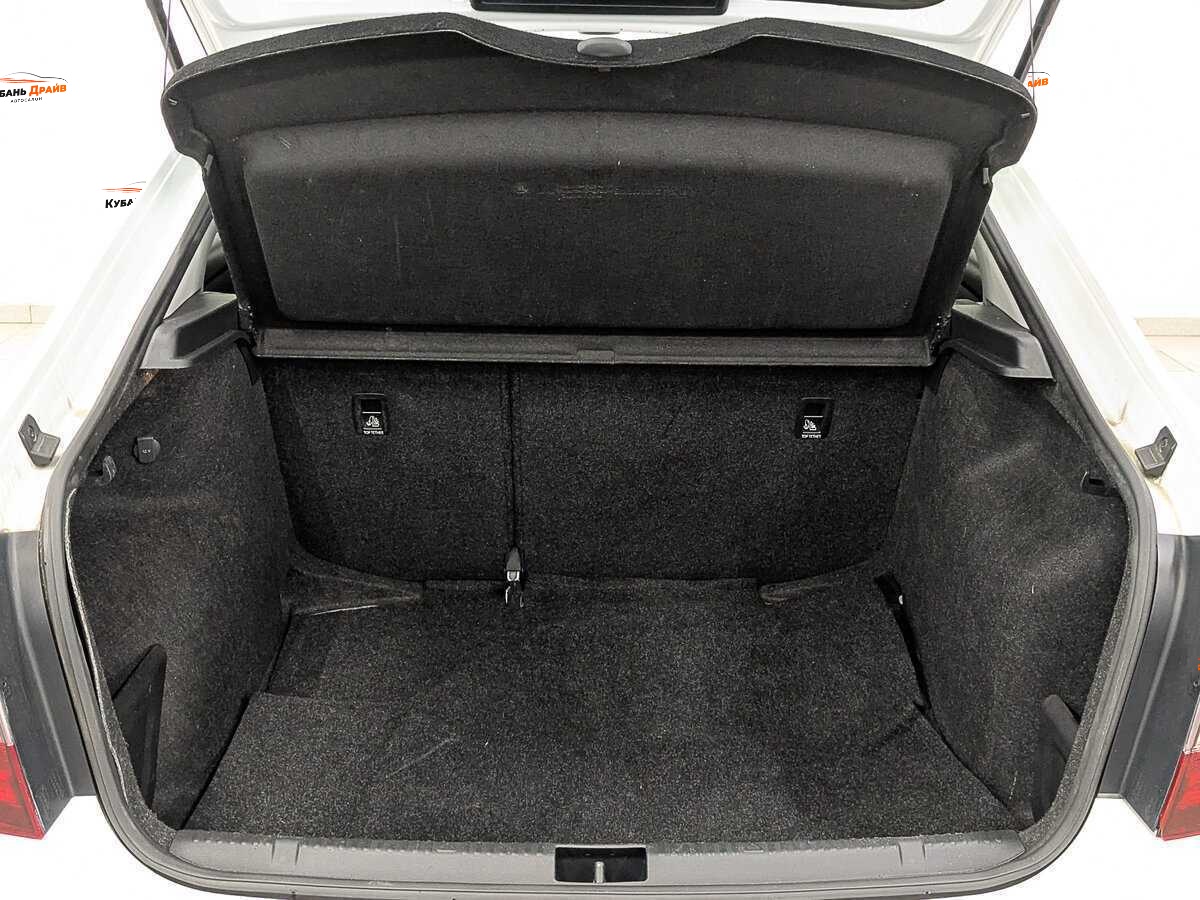 Skoda Rapid 2019 года с пробегом. Фото: #9