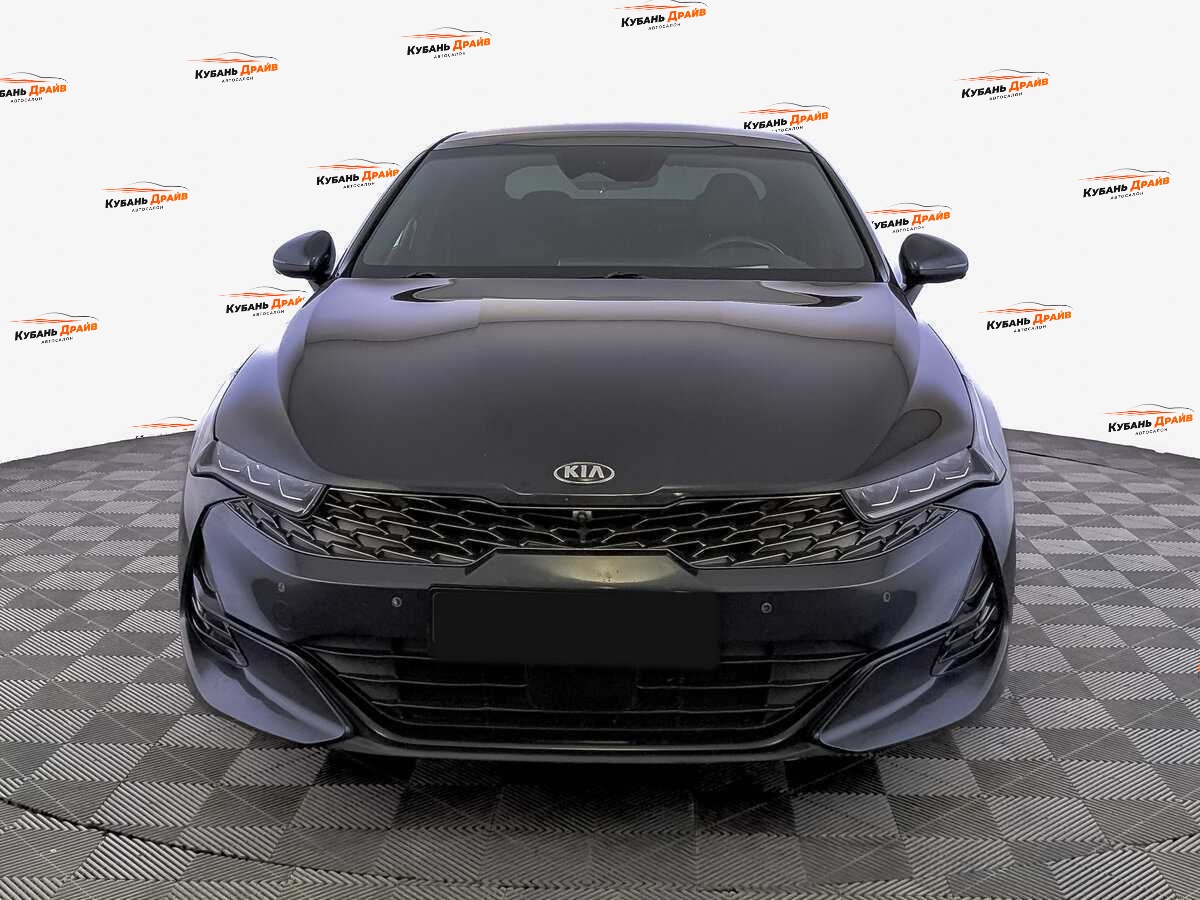 Kia K5 2021 года с пробегом. Фото: #1