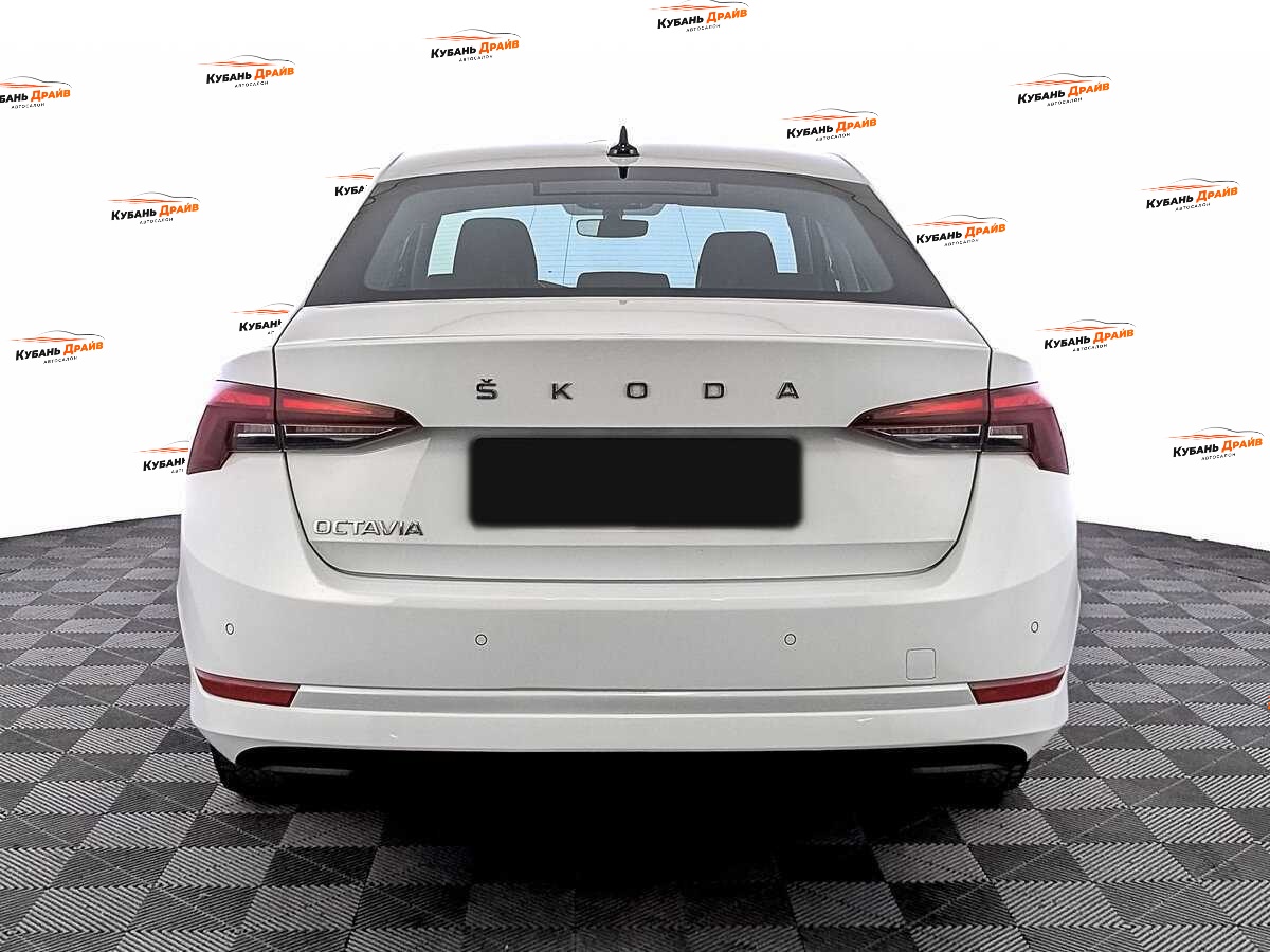 Skoda Octavia 2021 года с пробегом. Фото: #5