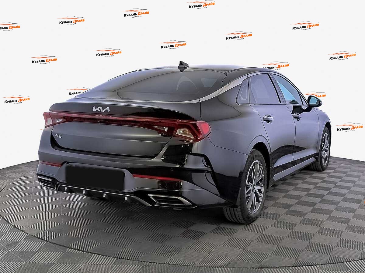 Kia K5 2022 года с пробегом. Фото: #4