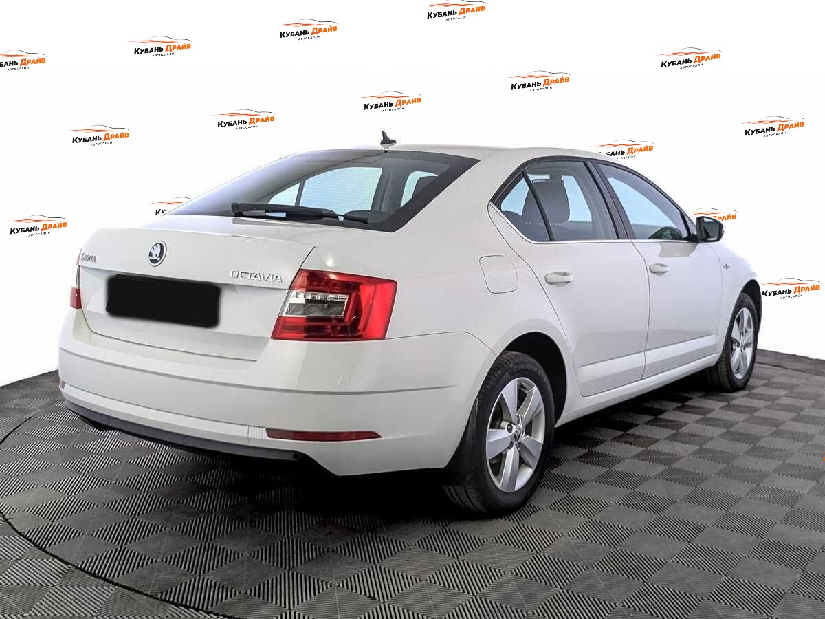 Skoda Octavia 2020 года с пробегом. Фото: #4