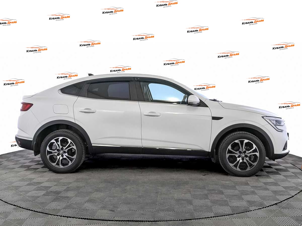 Renault Arkana 2019 года с пробегом. Фото: #3