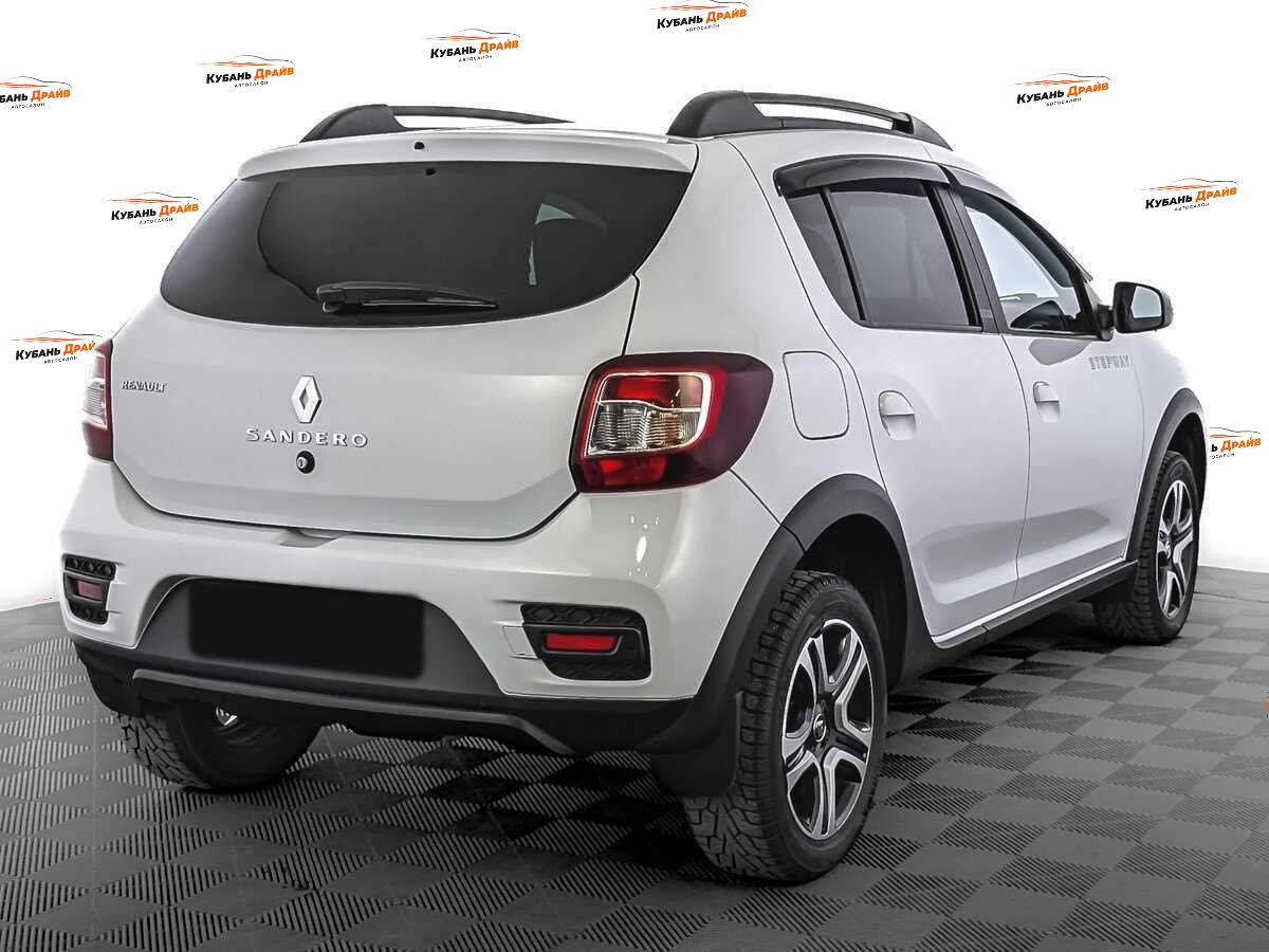 Renault Sandero 2018 года с пробегом. Фото: #4