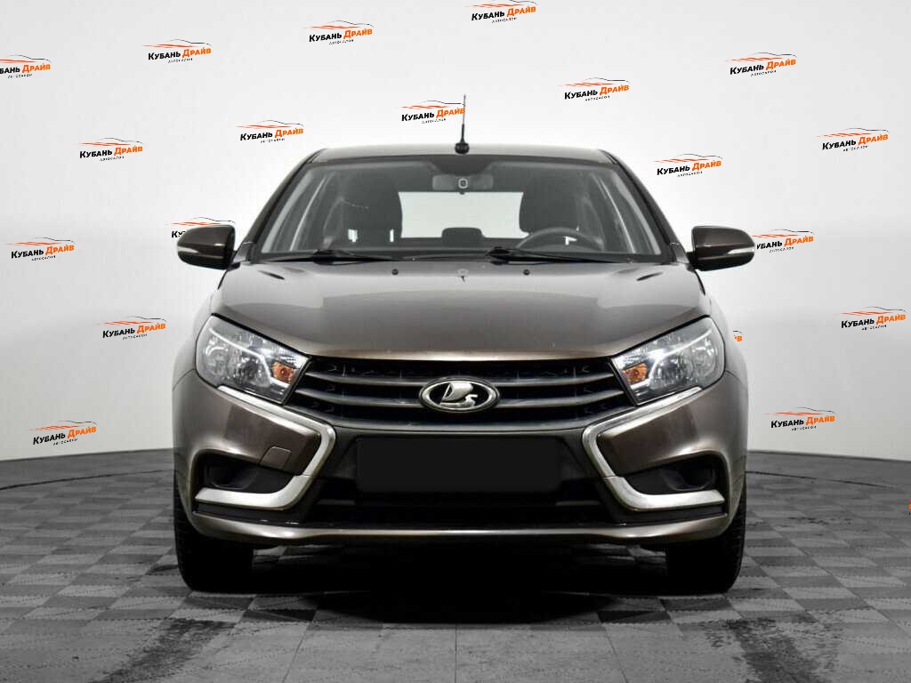 Lada (ВАЗ) Vesta 2017 года с пробегом. Фото: #1