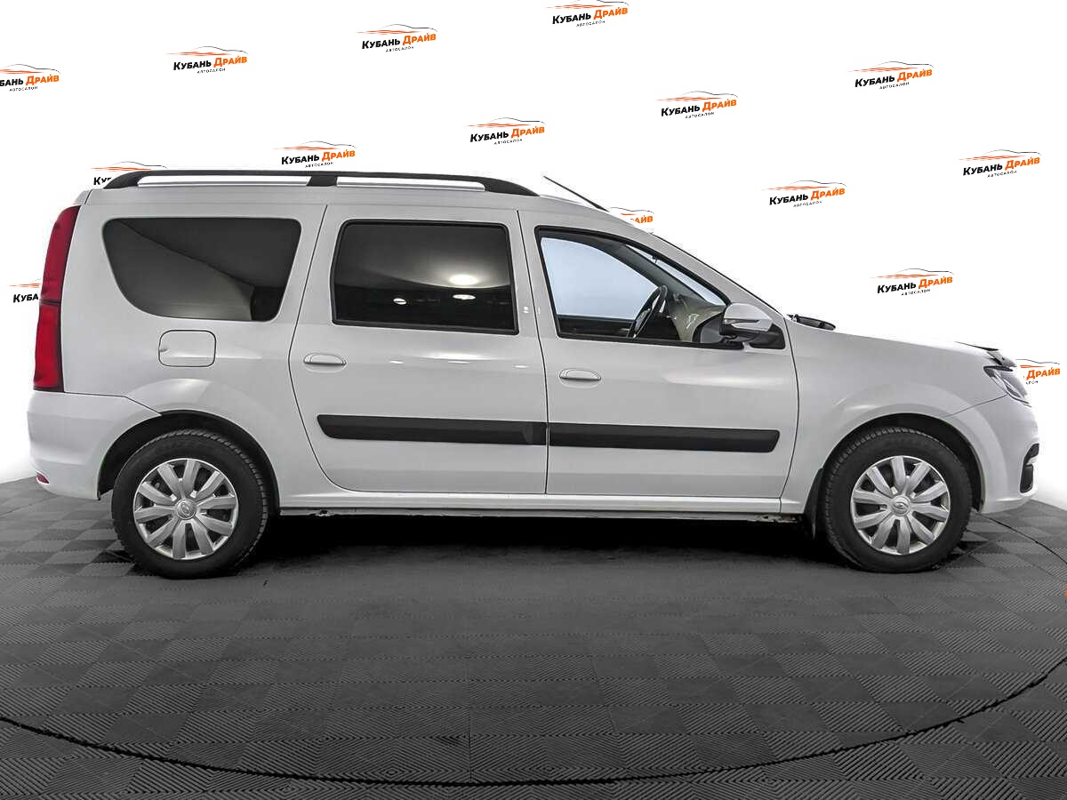 Lada (ВАЗ) Largus 2021 года с пробегом. Фото: #3