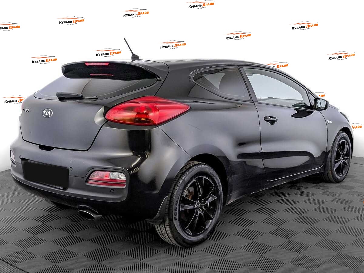 Kia Ceed 2014 года с пробегом. Фото: #4