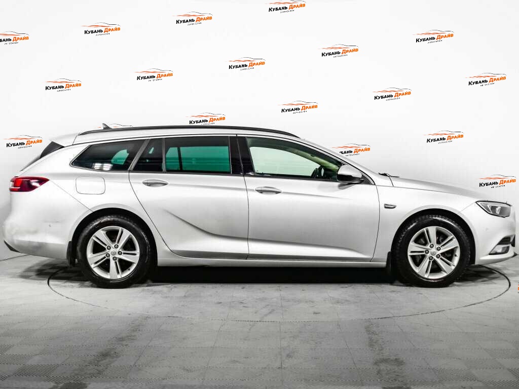 Opel Insignia 2018 года с пробегом. Фото: #3