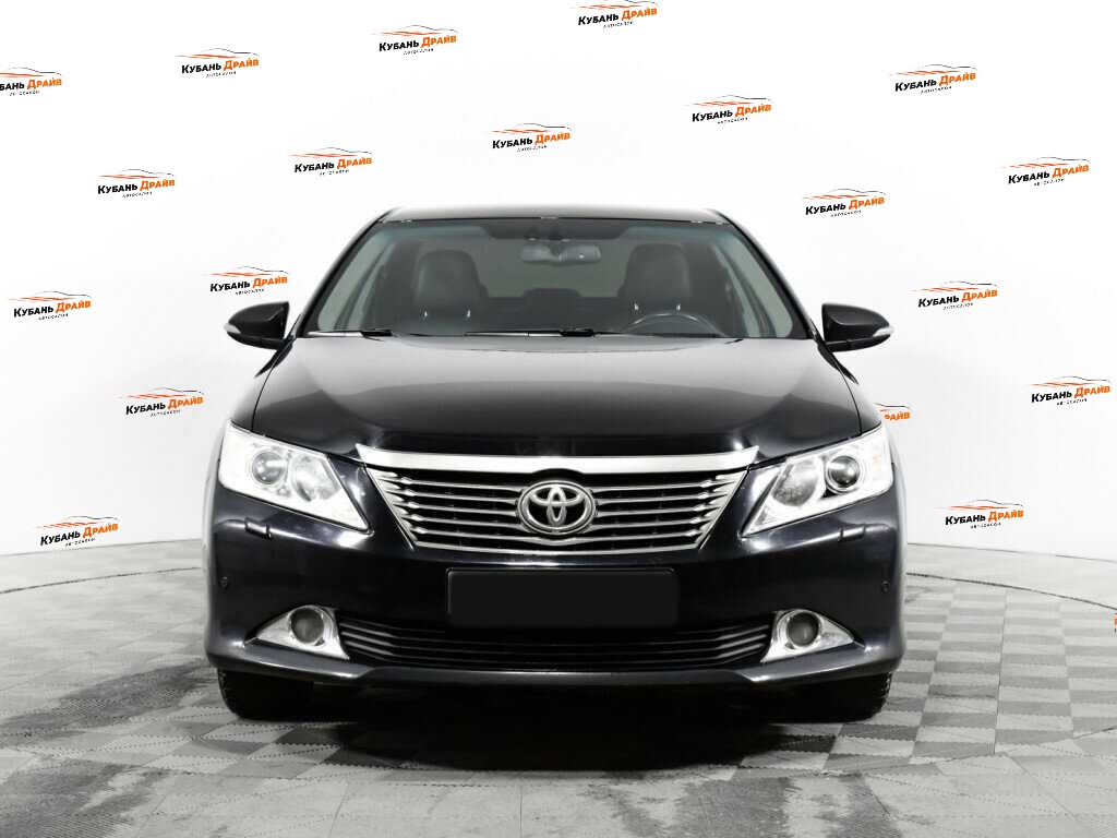 Toyota Camry 2014 года с пробегом. Фото: #1