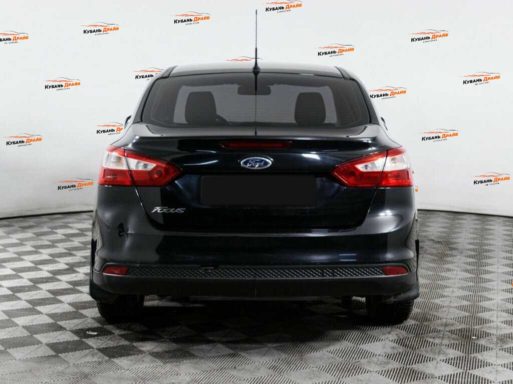 Ford Focus 2013 года с пробегом. Фото: #4