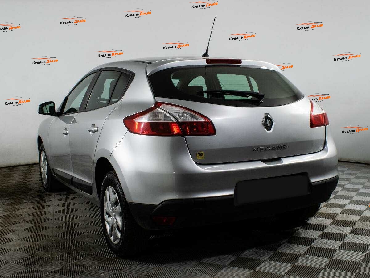Renault Megane 2012 года с пробегом. Фото: #5